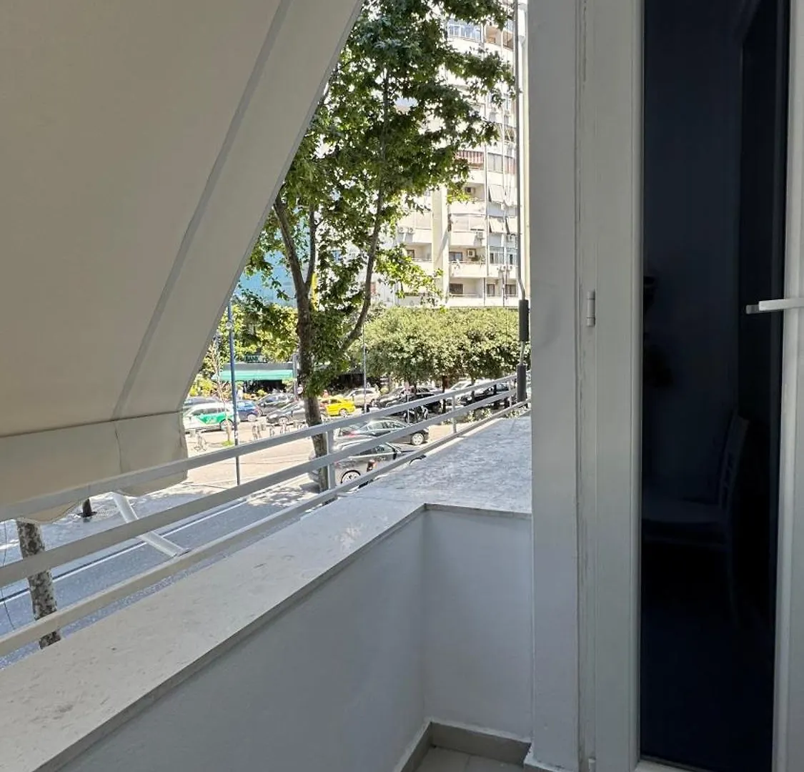 B&B Apartments 地拉那